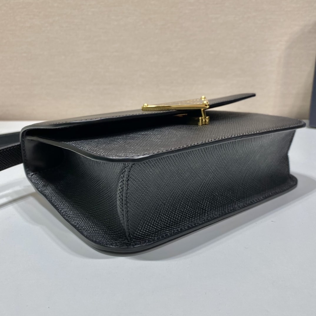 Prada 普拉達 Leather Goods