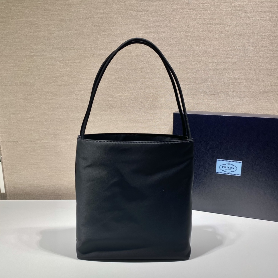 Prada 普拉達 Leather Goods