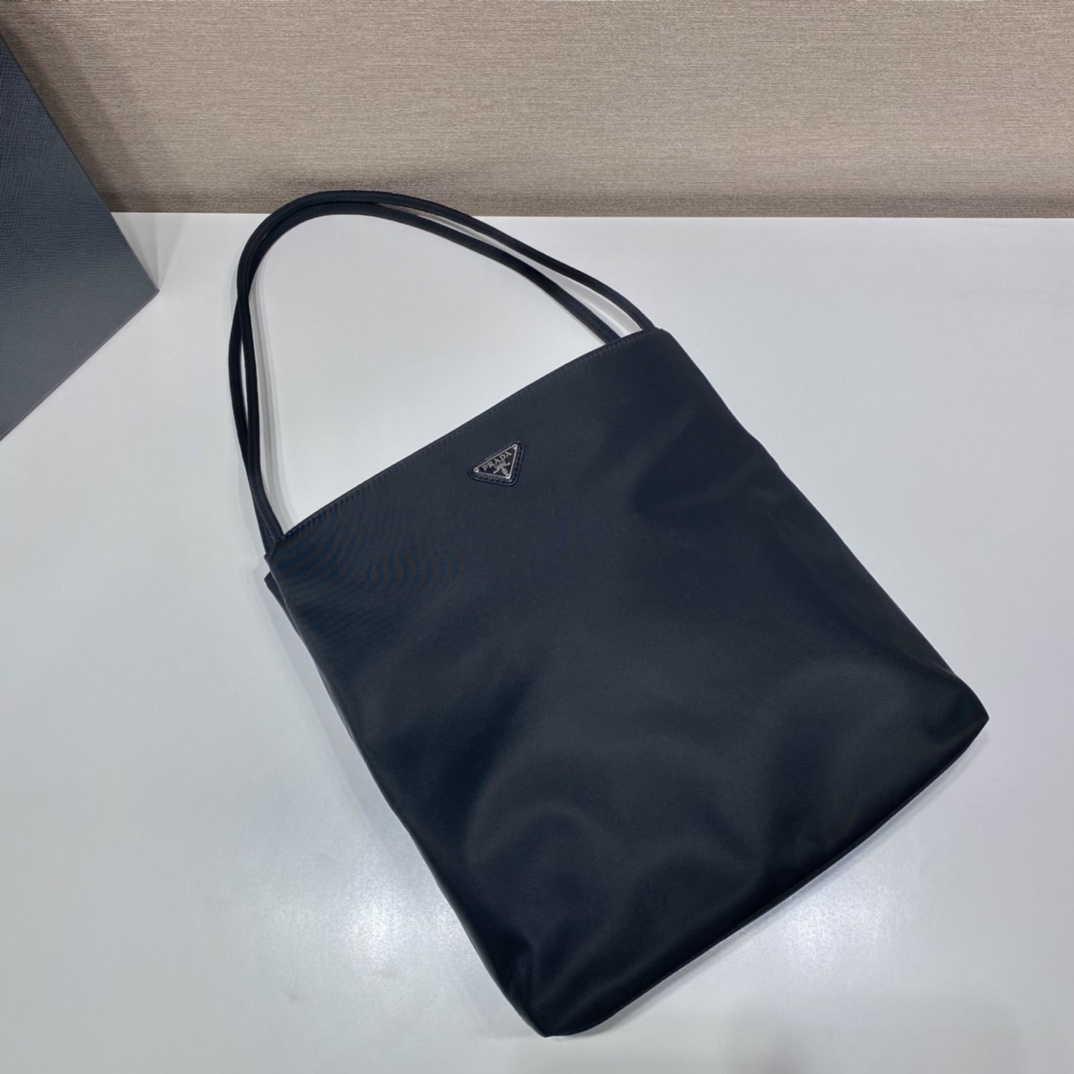 Prada 普拉達 Leather Goods