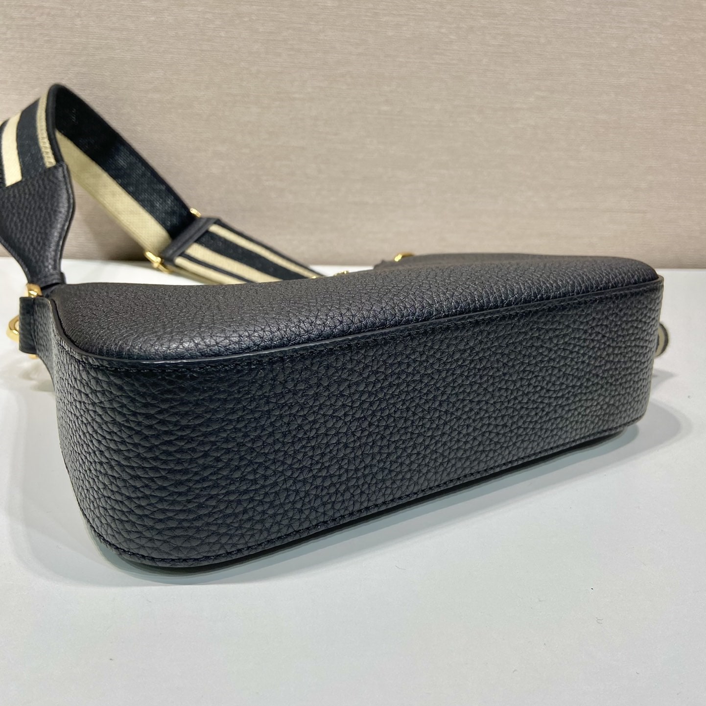 Prada 普拉達 Leather Goods