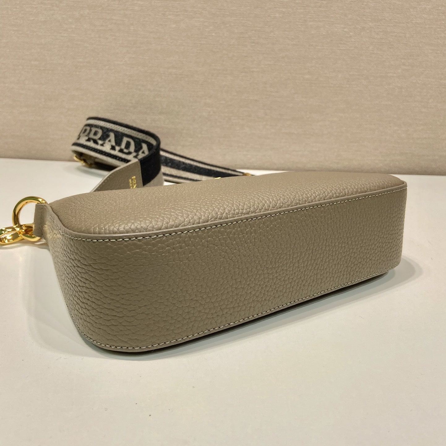 Prada 普拉達 Leather Goods
