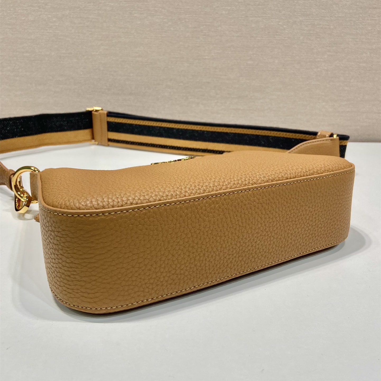 Prada 普拉達 Leather Goods
