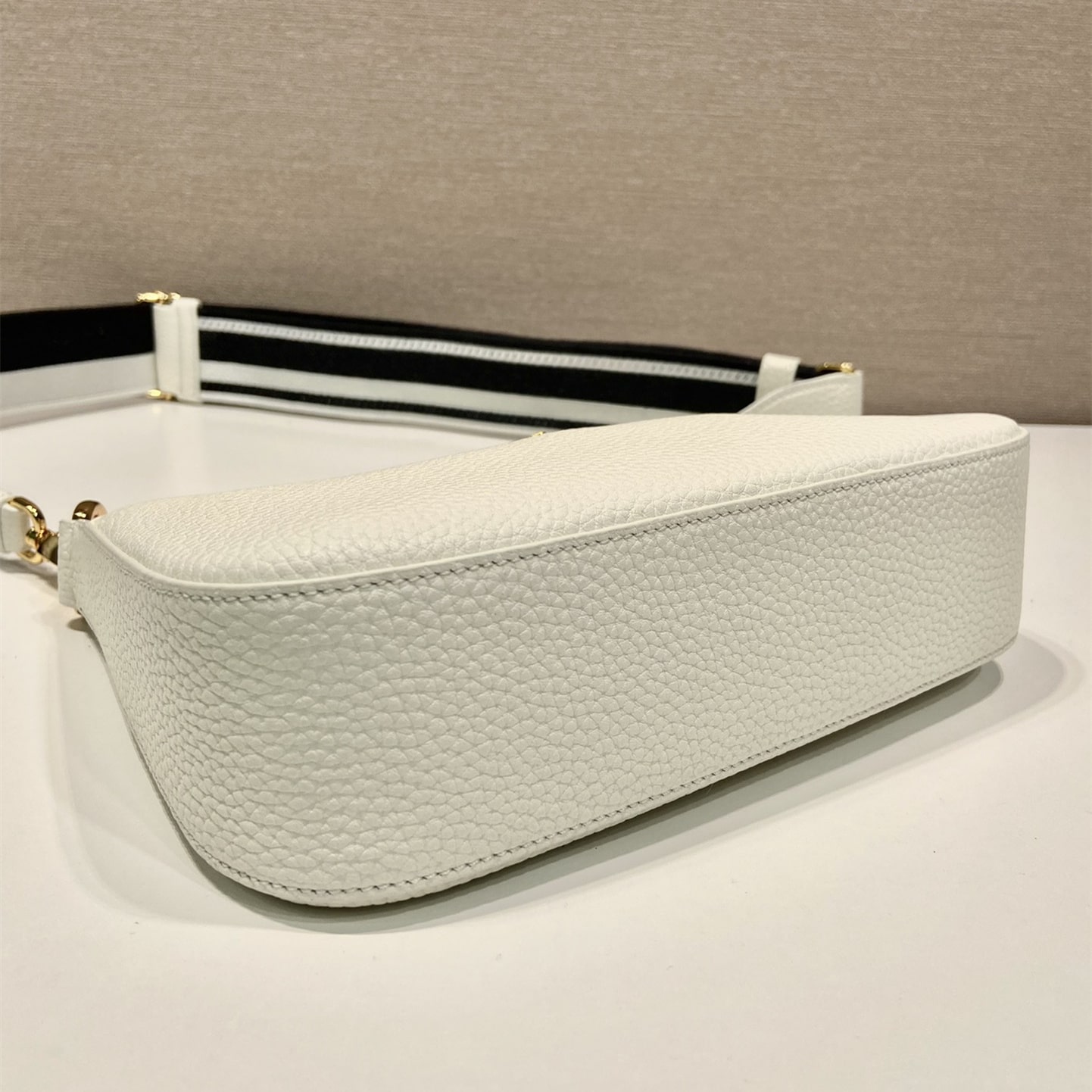 Prada 普拉達 Leather Goods