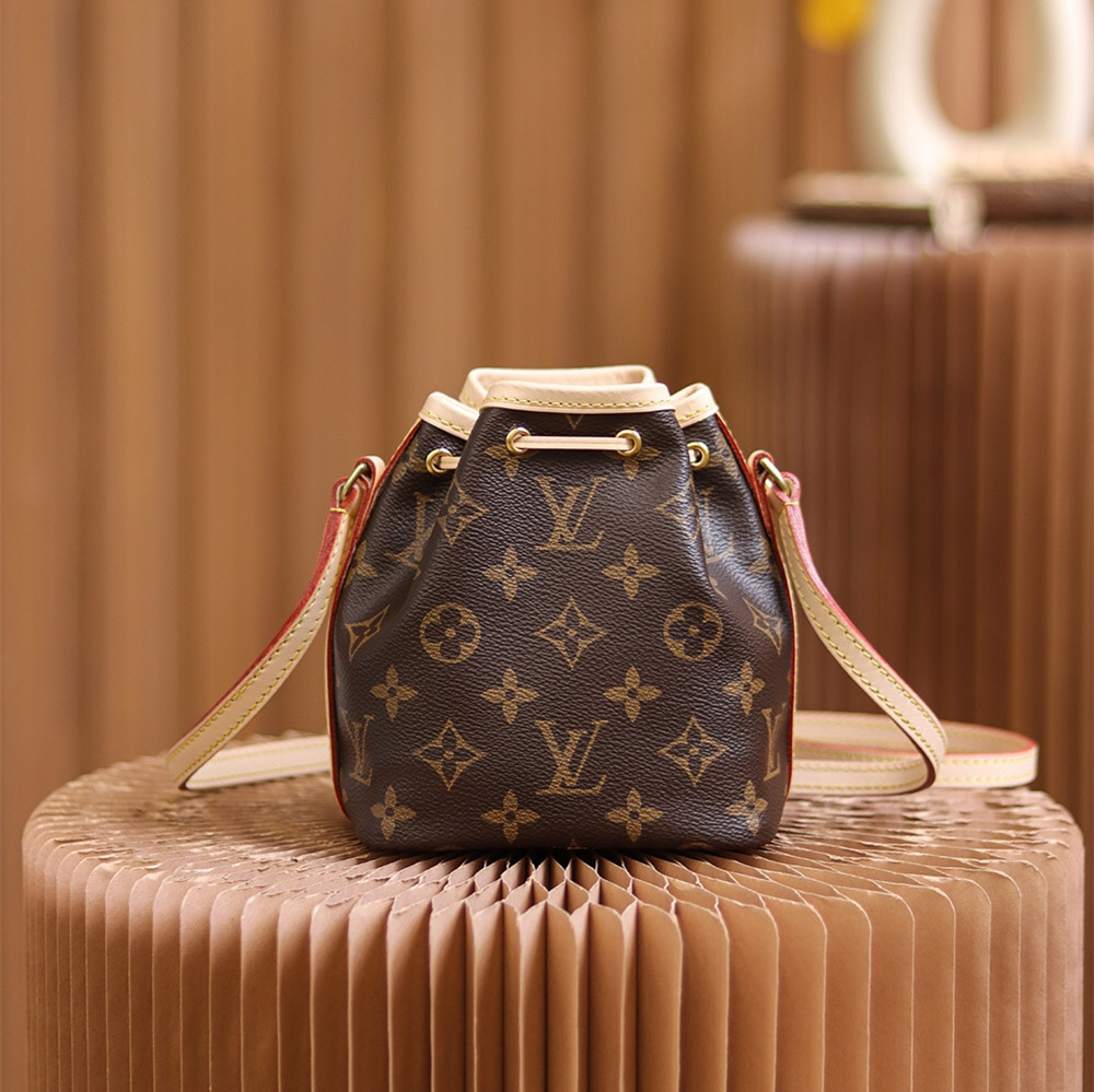 Louis Vuitton 路易威登 Bucket Bag