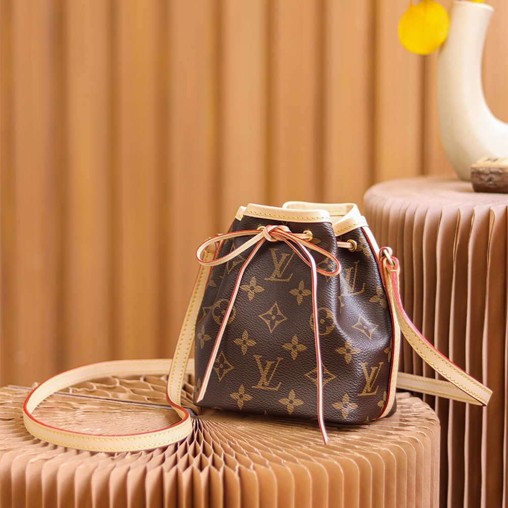 Louis Vuitton 路易威登 Bucket Bag