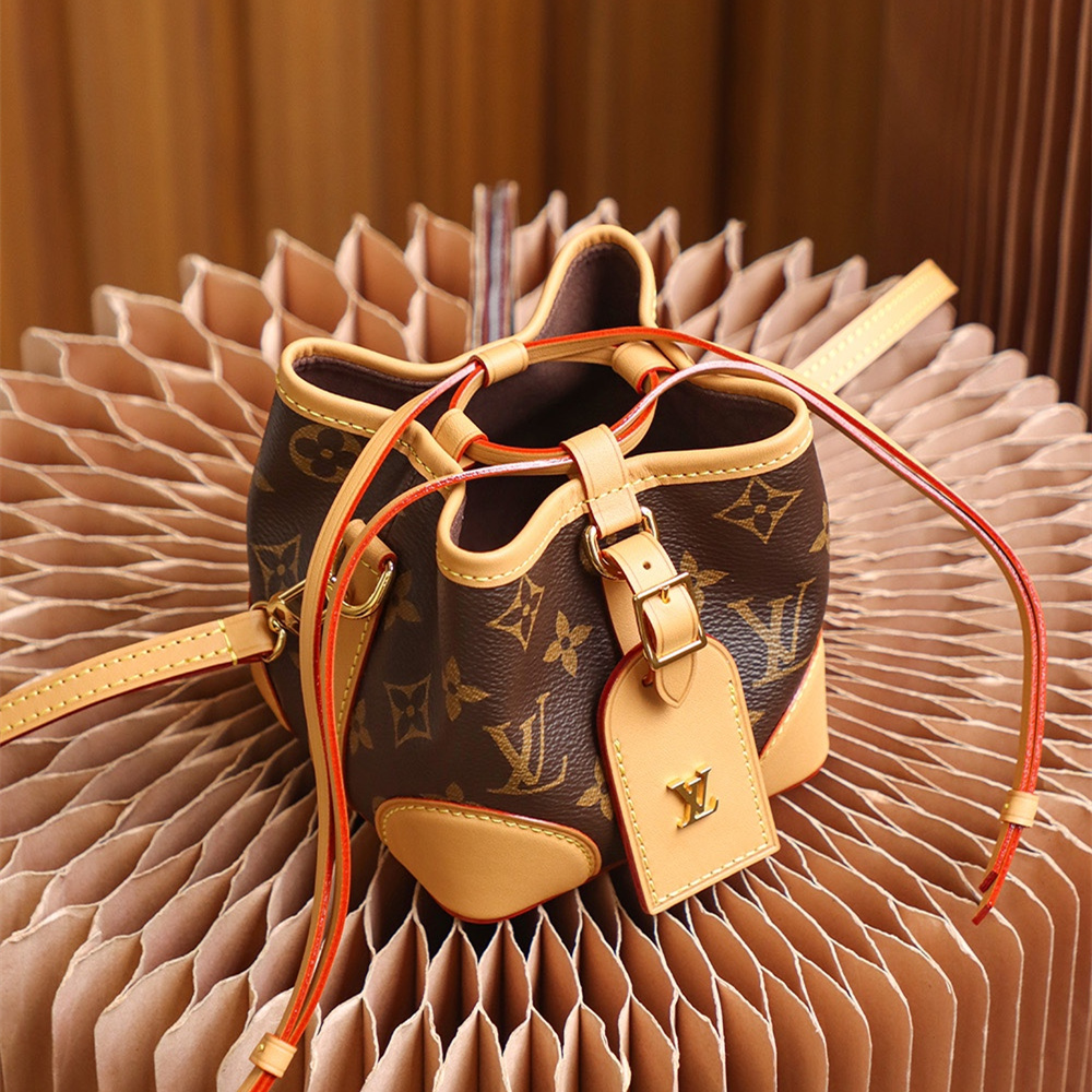 Louis Vuitton 路易威登 Bucket Bag