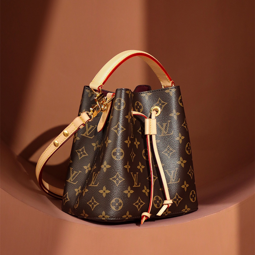 Louis Vuitton 路易威登 Bucket Bag