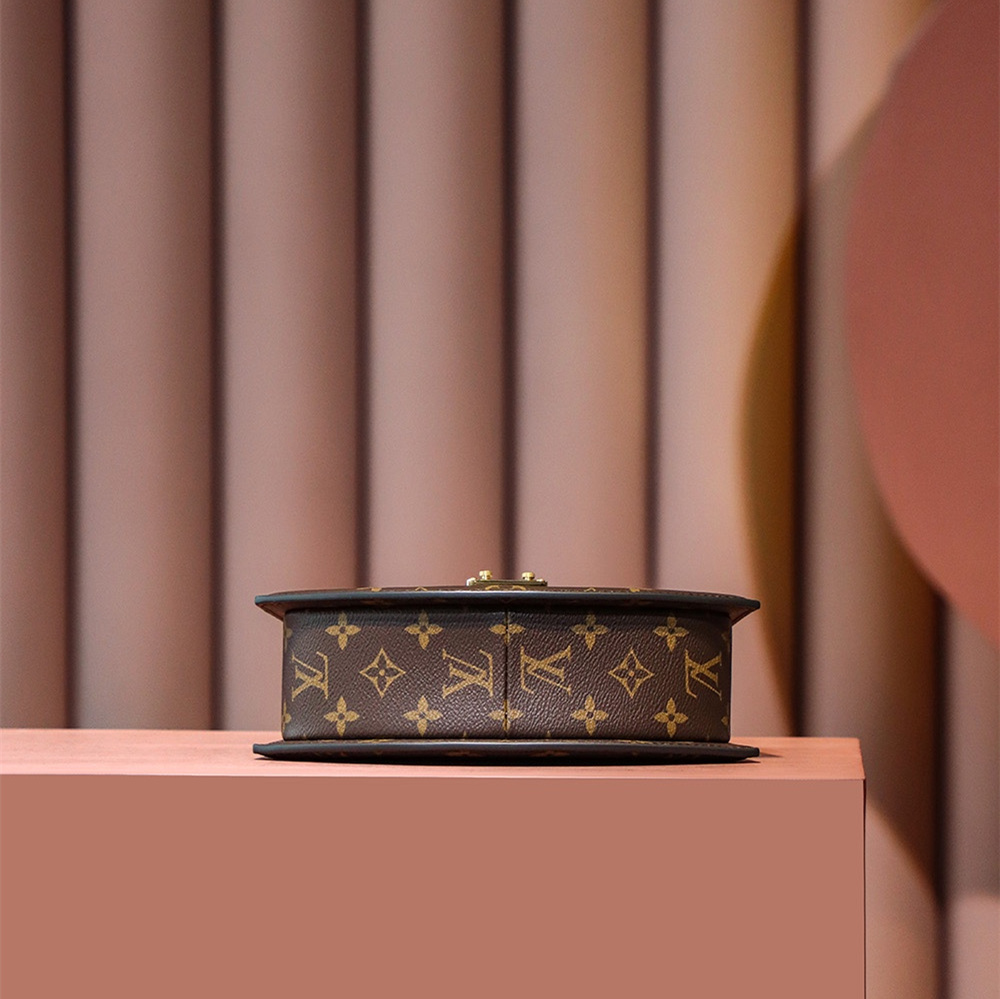 Louis Vuitton 路易威登 Leather Goods