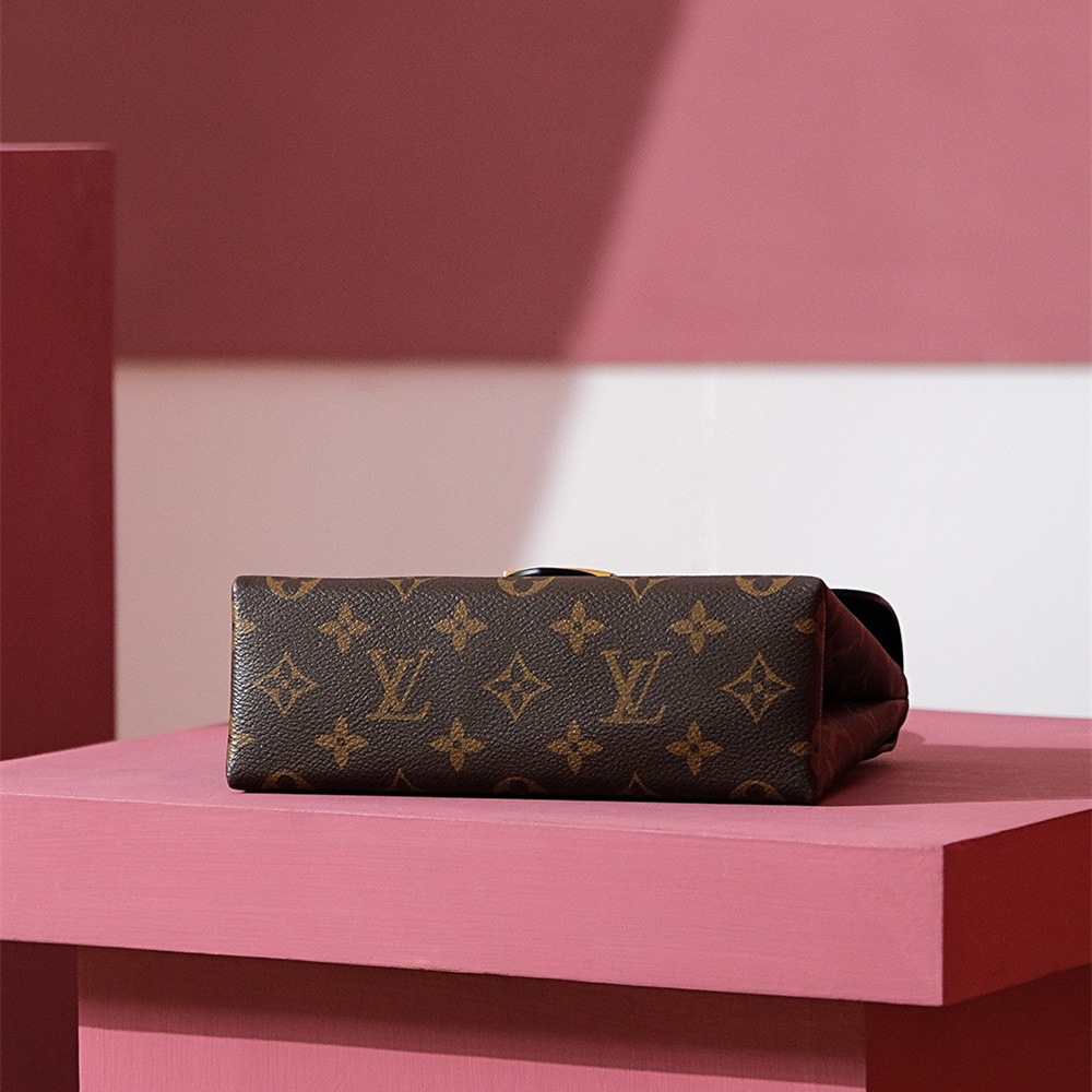 Louis Vuitton 路易威登 Leather Goods