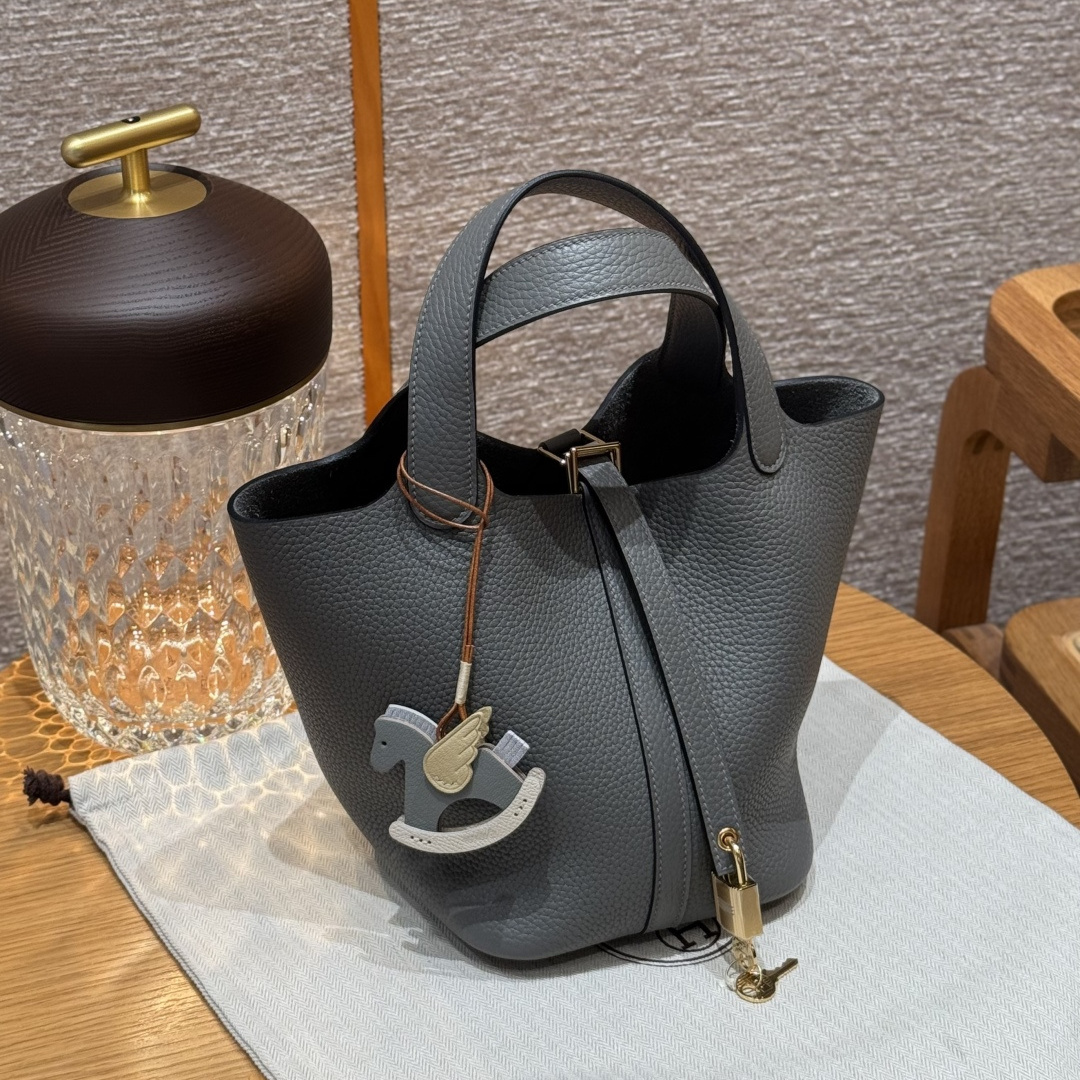 Hermès 愛馬仕 Leather Goods