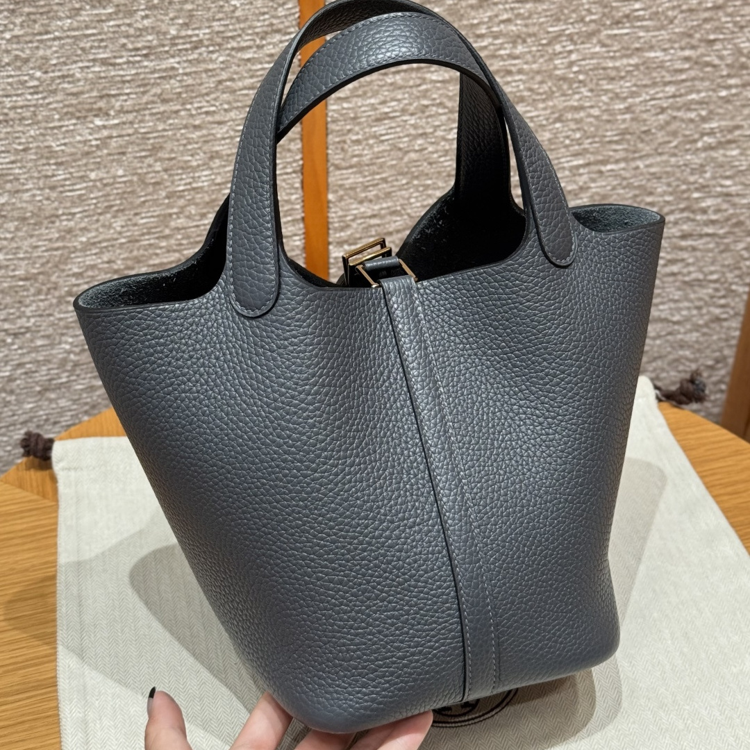 Hermès 愛馬仕 Leather Goods