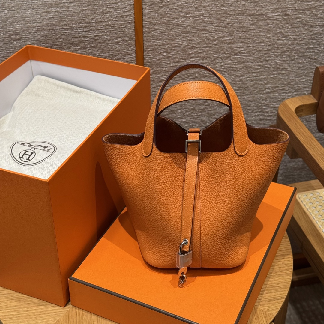 Hermès 愛馬仕 Leather Goods
