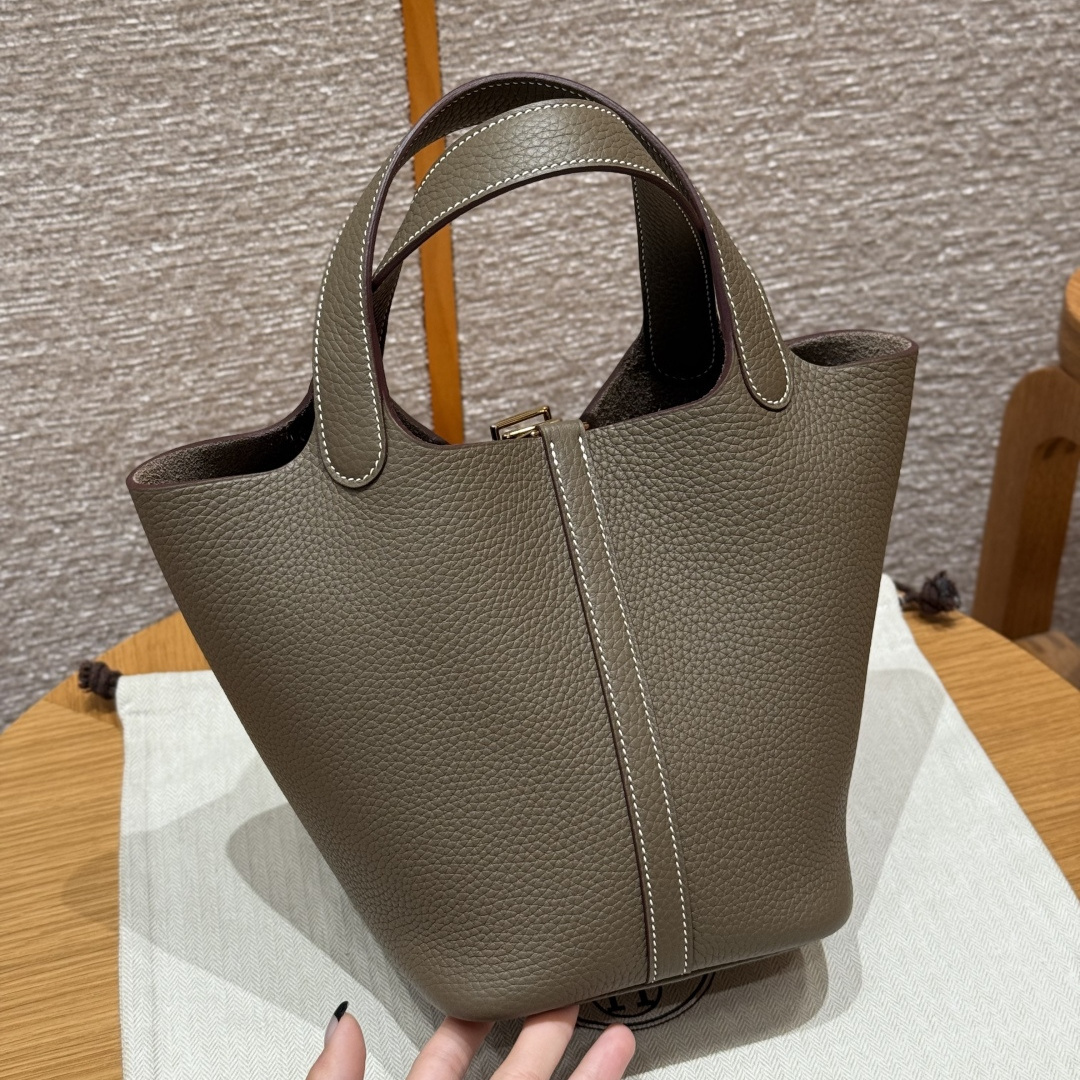 Hermès 愛馬仕 Leather Goods
