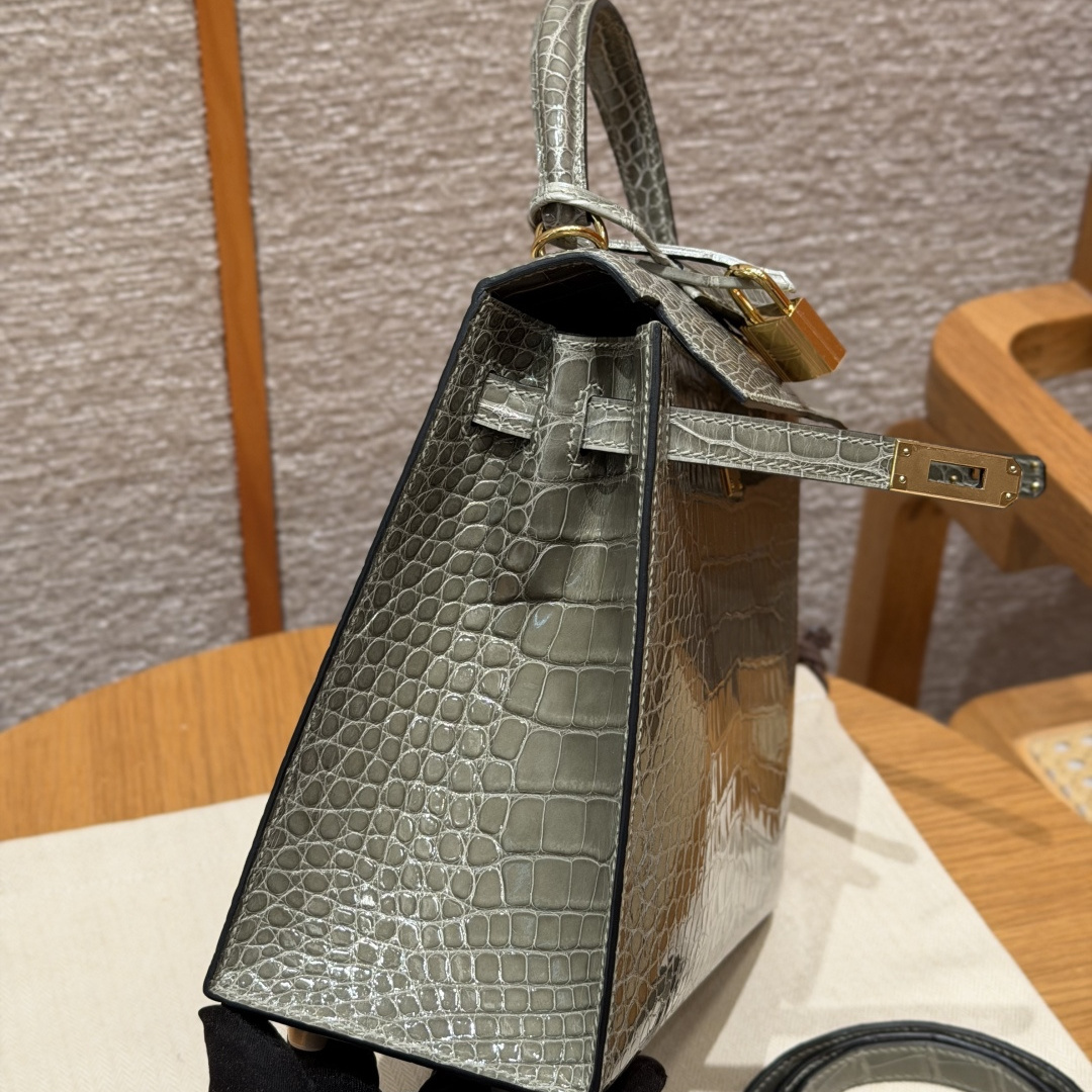 Hermès 愛馬仕 Leather Goods