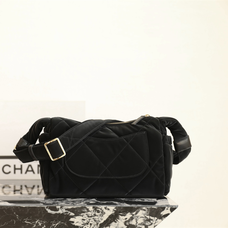 Chanel 香奈兒 Leather Goods