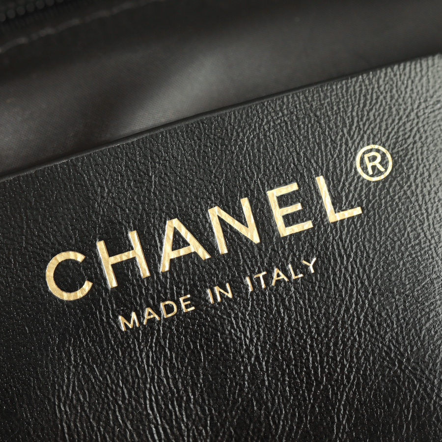 Chanel 香奈兒 Leather Goods