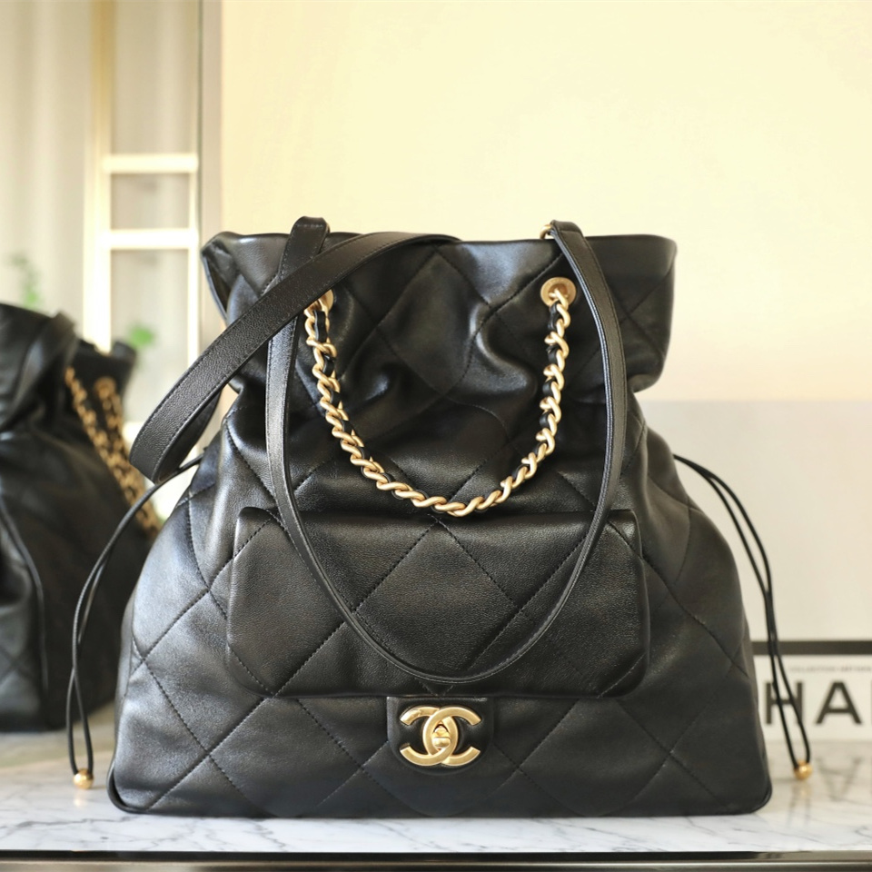 Chanel 香奈兒 Leather Goods