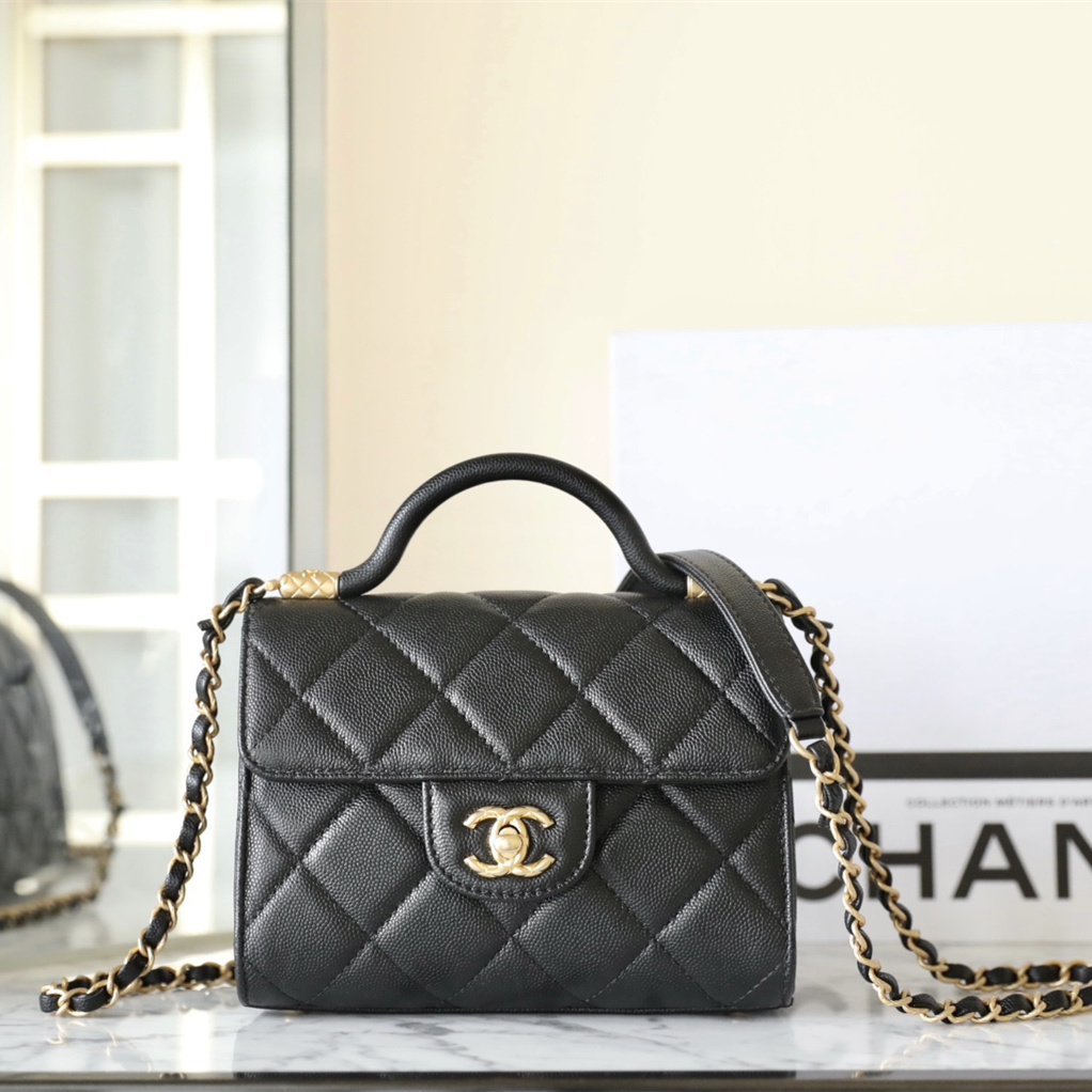 Chanel 香奈兒 Leather Goods