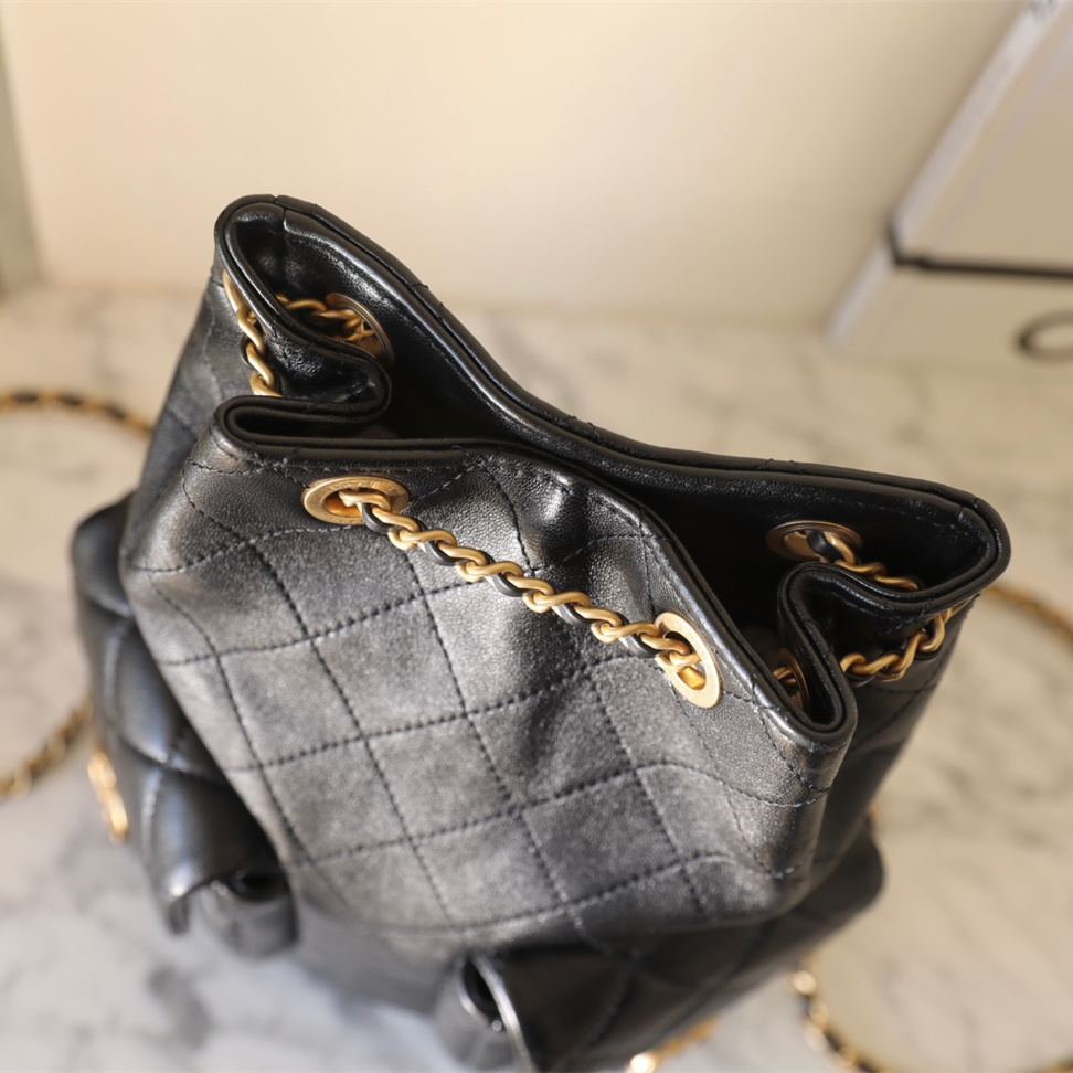 Chanel 香奈兒 Leather Goods