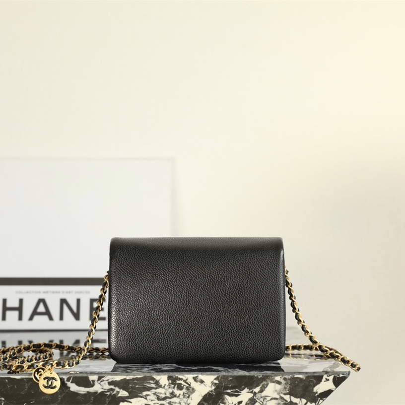 Chanel 香奈兒 Leather Goods