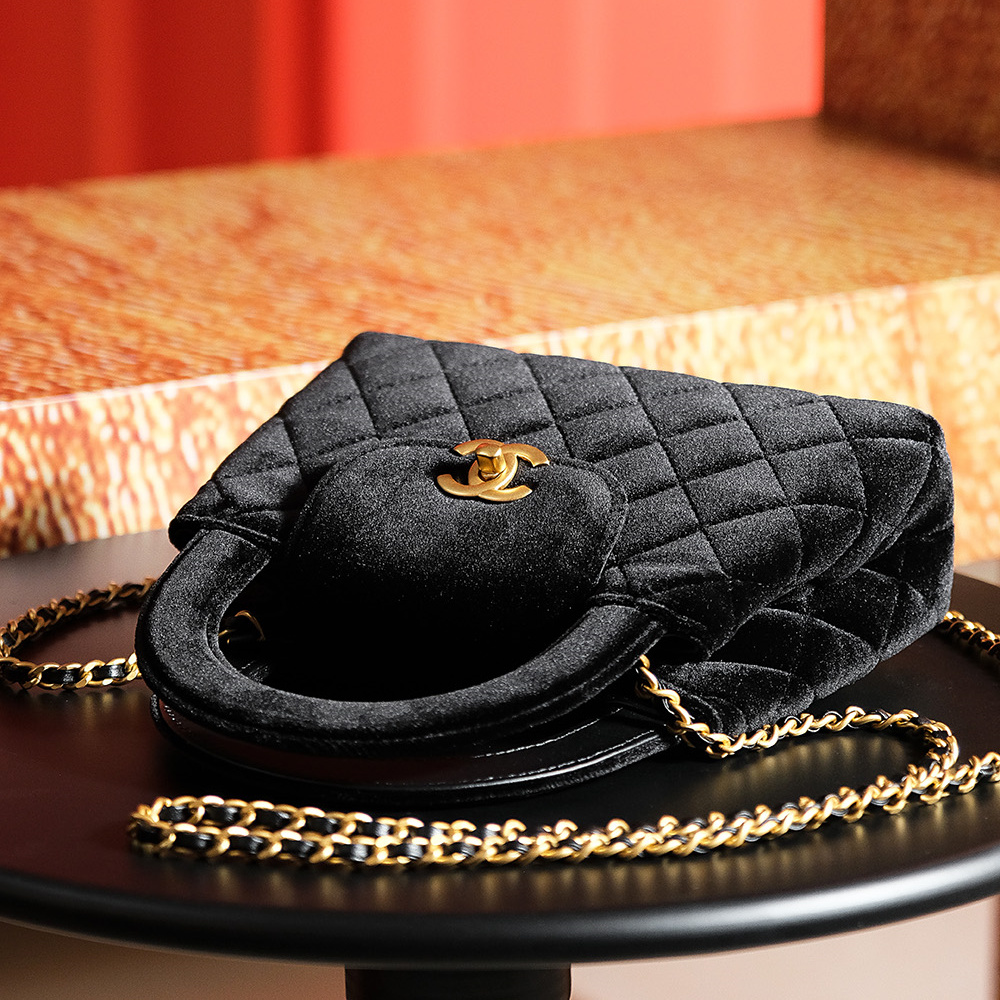 Chanel 香奈兒 Leather Goods