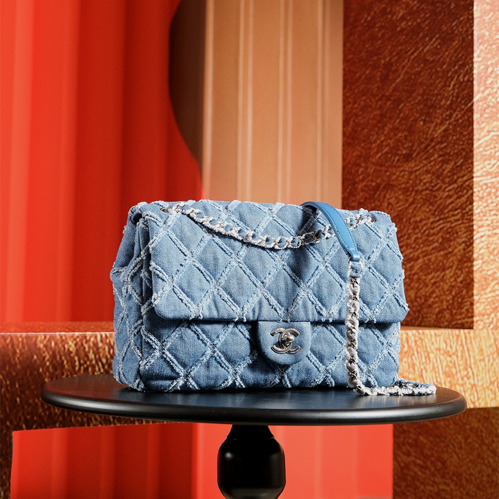 Chanel 香奈兒 Leather Goods
