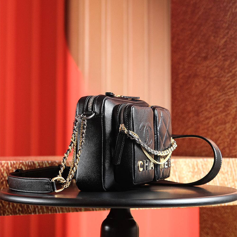 Chanel 香奈兒 Leather Goods