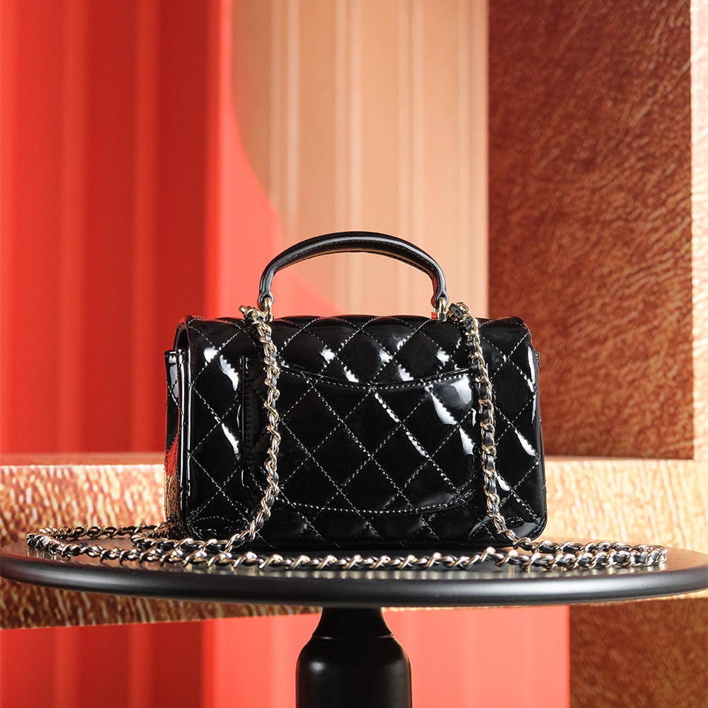 Chanel 香奈兒 Leather Goods