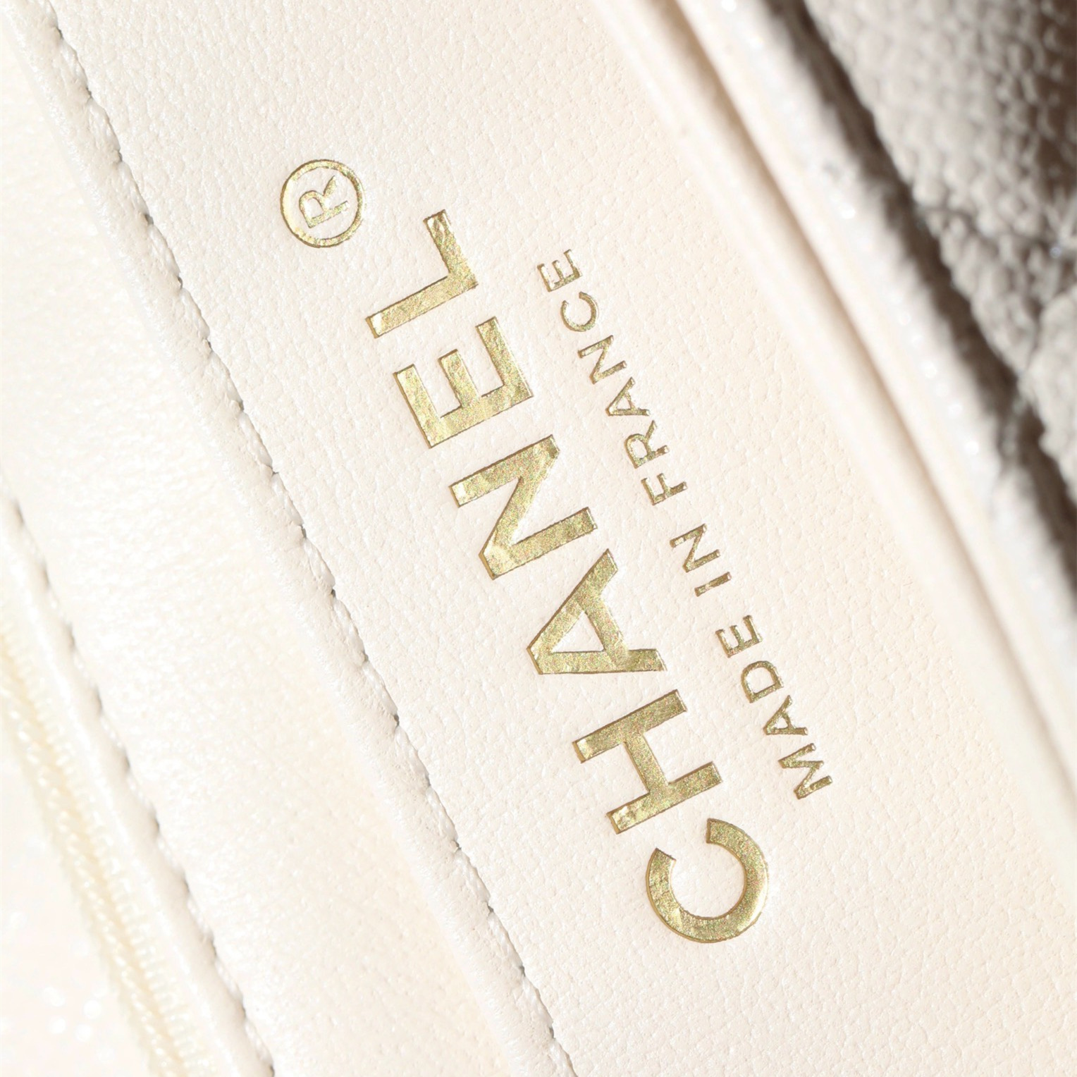高仿Chanel*24K系列AS03002手柄口蓋包中號牛皮免檢版