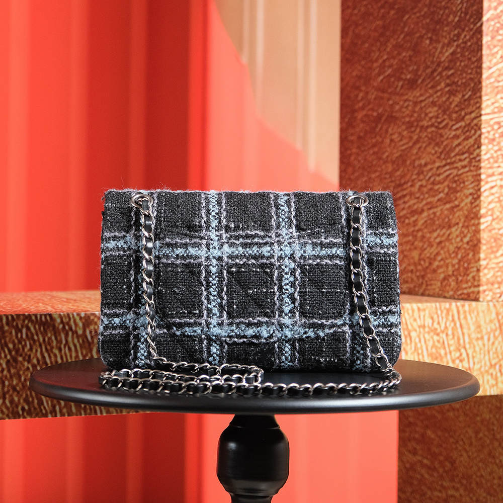 Chanel 香奈兒 Leather Goods
