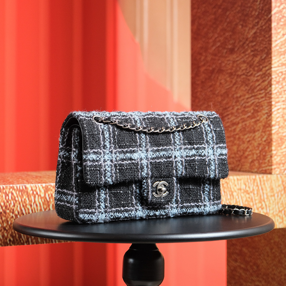 Chanel 香奈兒 Leather Goods