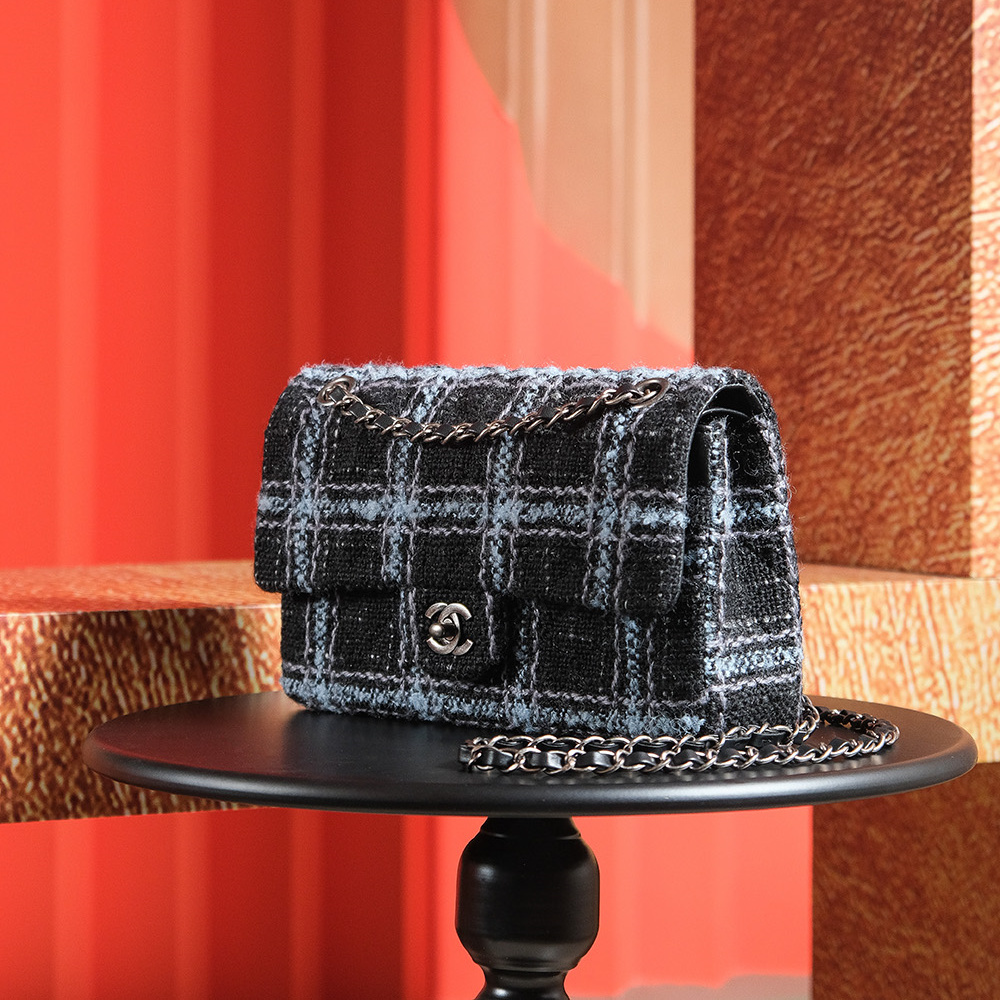 Chanel 香奈兒 Leather Goods