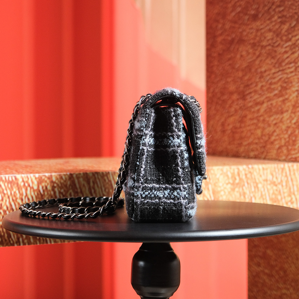 Chanel 香奈兒 Leather Goods