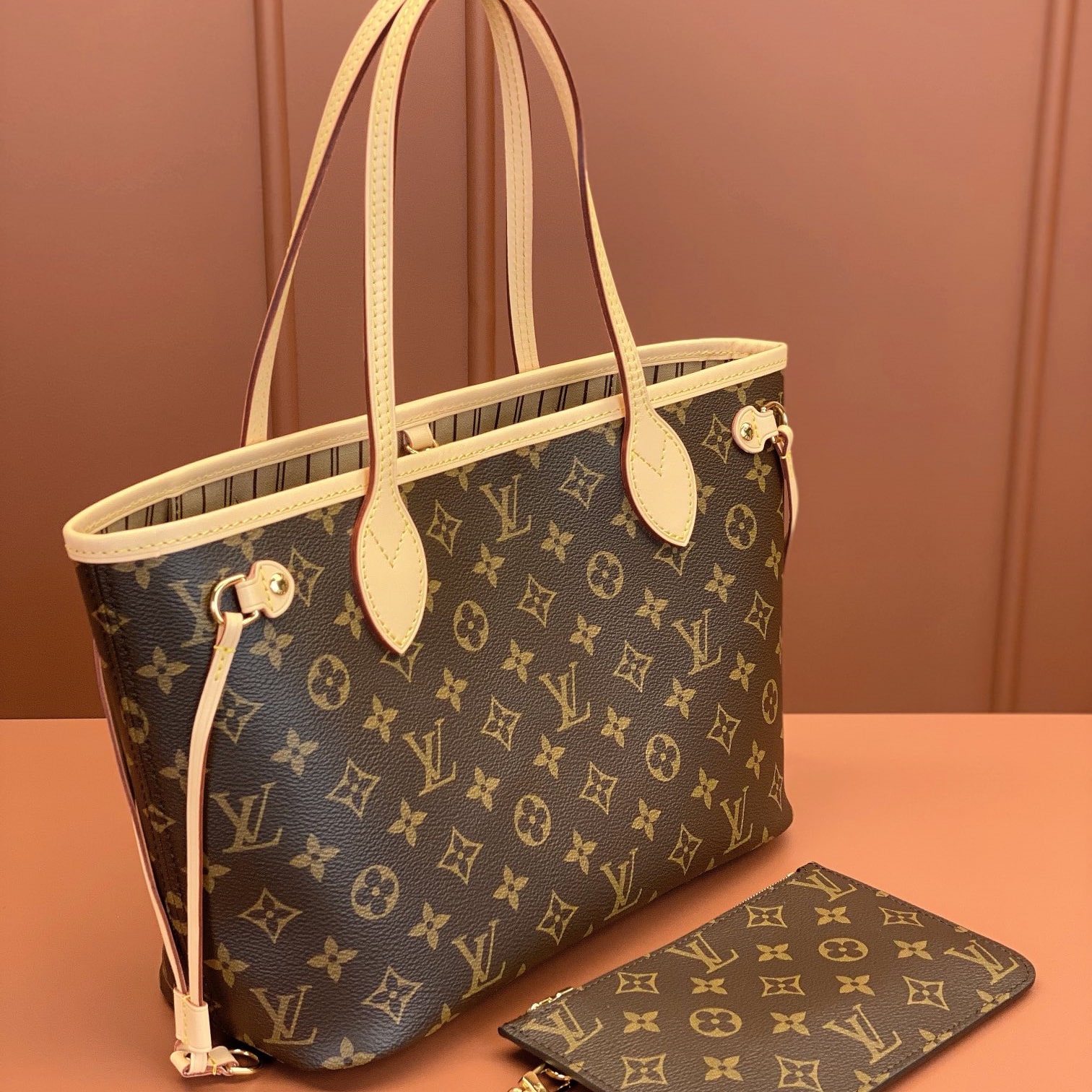 Louis Vuitton 路易威登 Leather Goods
