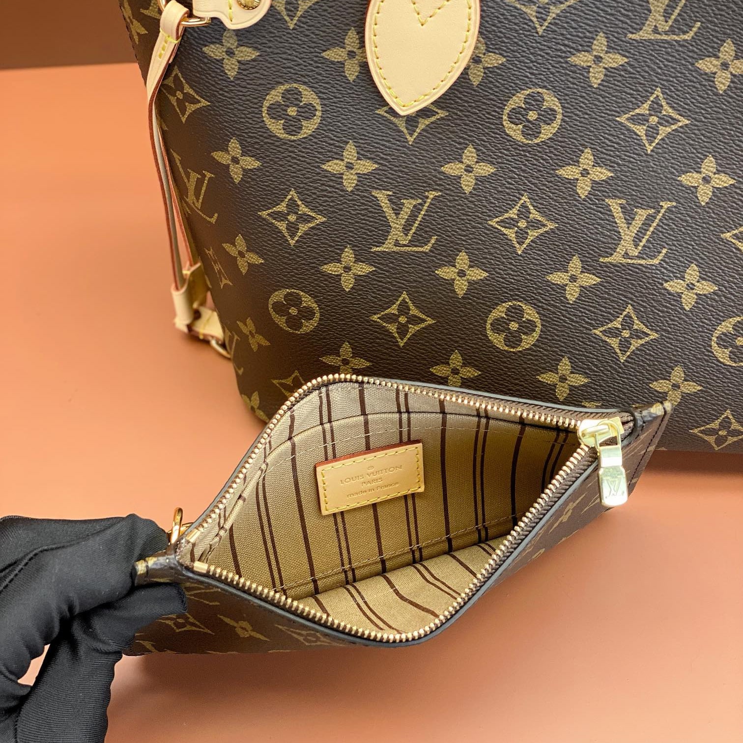 Louis Vuitton 路易威登 Leather Goods