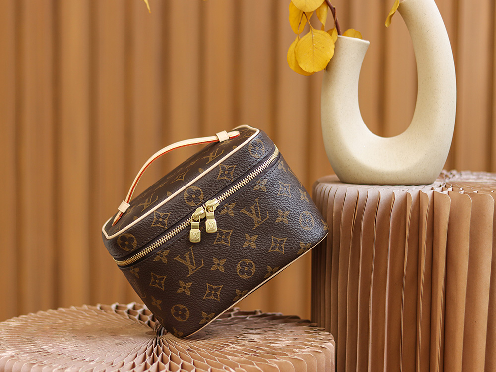 Louis Vuitton 路易威登 Leather Goods