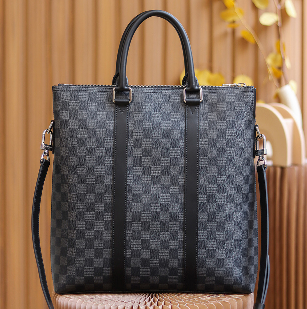 Louis Vuitton 路易威登 Leather Goods