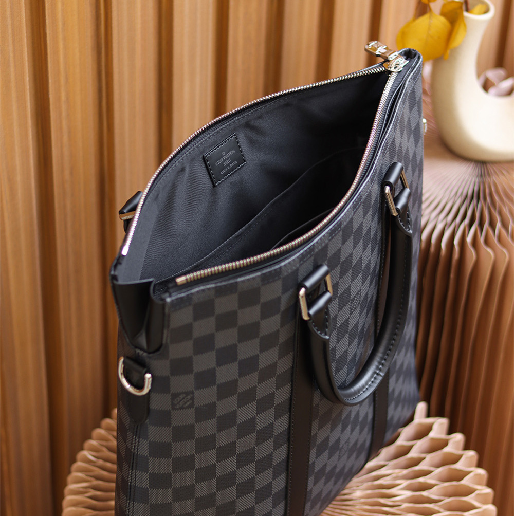 Louis Vuitton 路易威登 Leather Goods