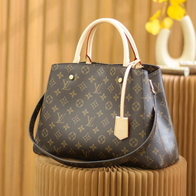 Louis Vuitton 路易威登 Leather Goods