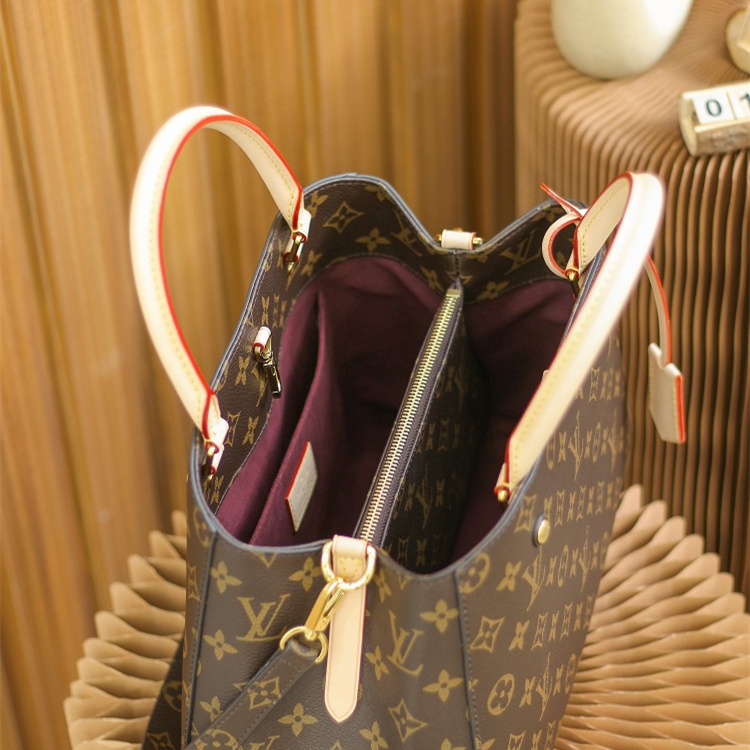Louis Vuitton 路易威登 Leather Goods