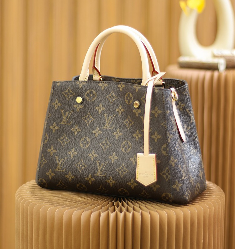 Louis Vuitton 路易威登 Leather Goods