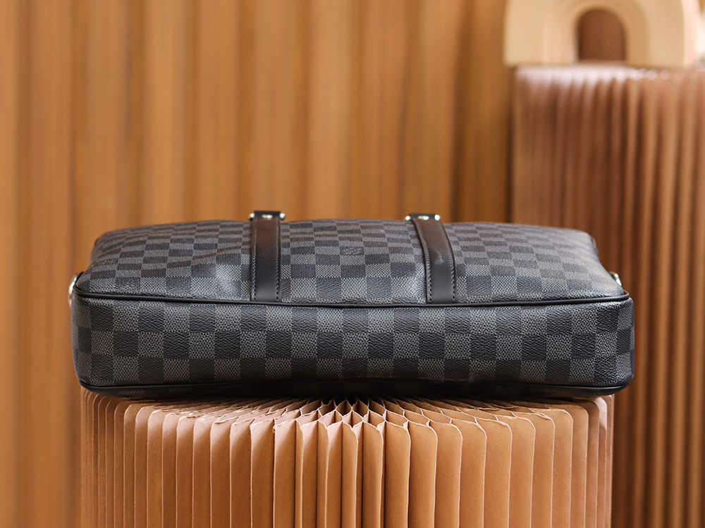 Louis Vuitton 路易威登 Leather Goods