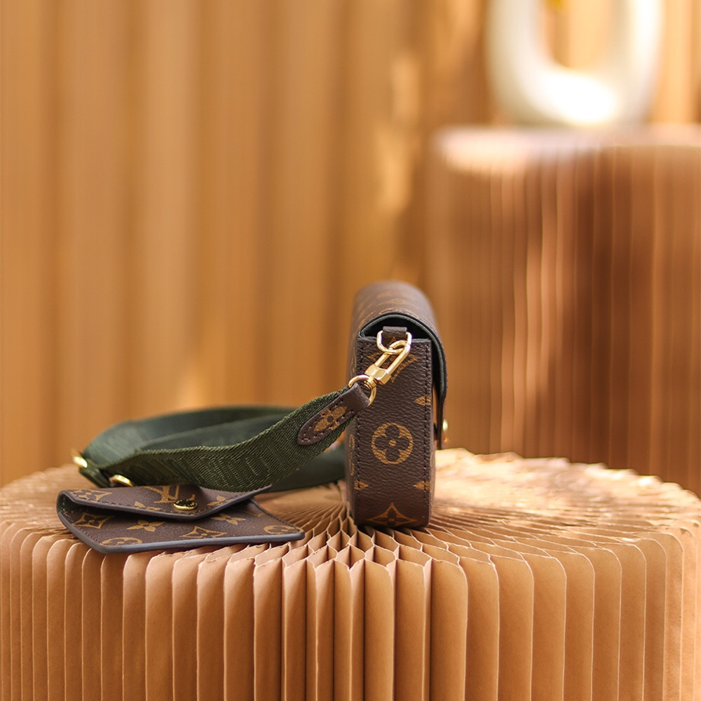 Louis Vuitton 路易威登 Leather Goods