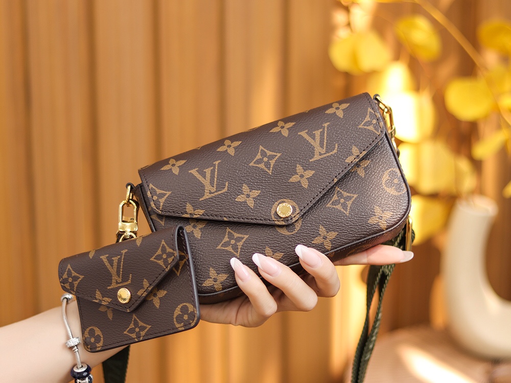 Louis Vuitton 路易威登 Leather Goods