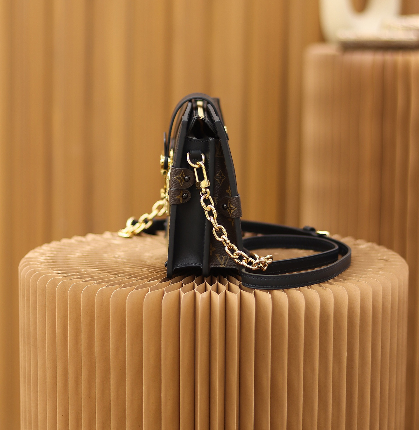 Louis Vuitton 路易威登 Leather Goods
