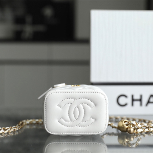 Chanel 香奈兒 Leather Goods