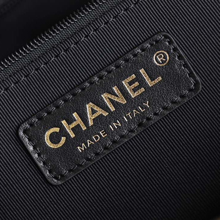 高仿Chanel超A包包23S系列漆皮貝殼包免檢版