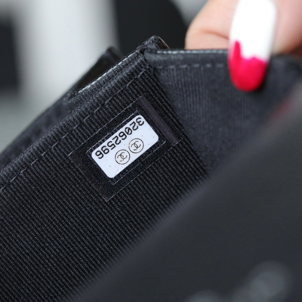 Chanel 香奈兒 Leather Goods