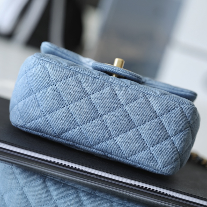 Chanel 香奈兒 Leather Goods