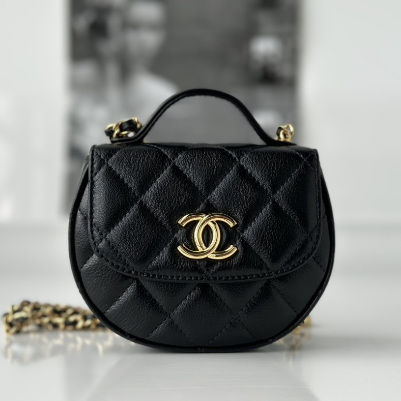 Chanel 香奈兒 Leather Goods